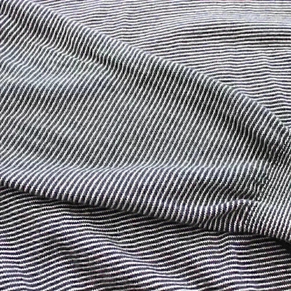 Bobby Jones Men's Medium Cashmere Blend Black White Striped V-Neck Sweater - Picture 5 of 9